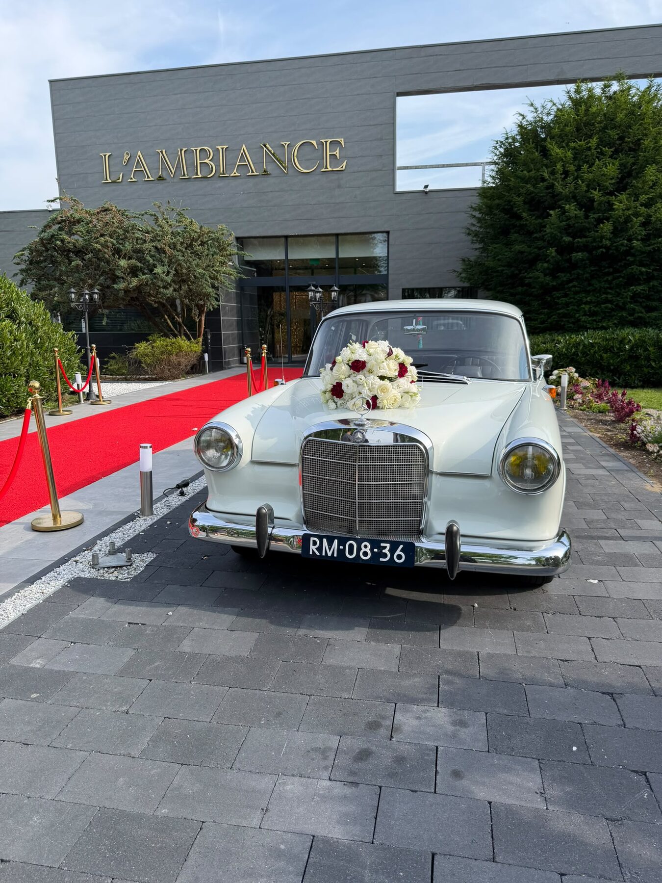 Aankomst bij L'Ambiance