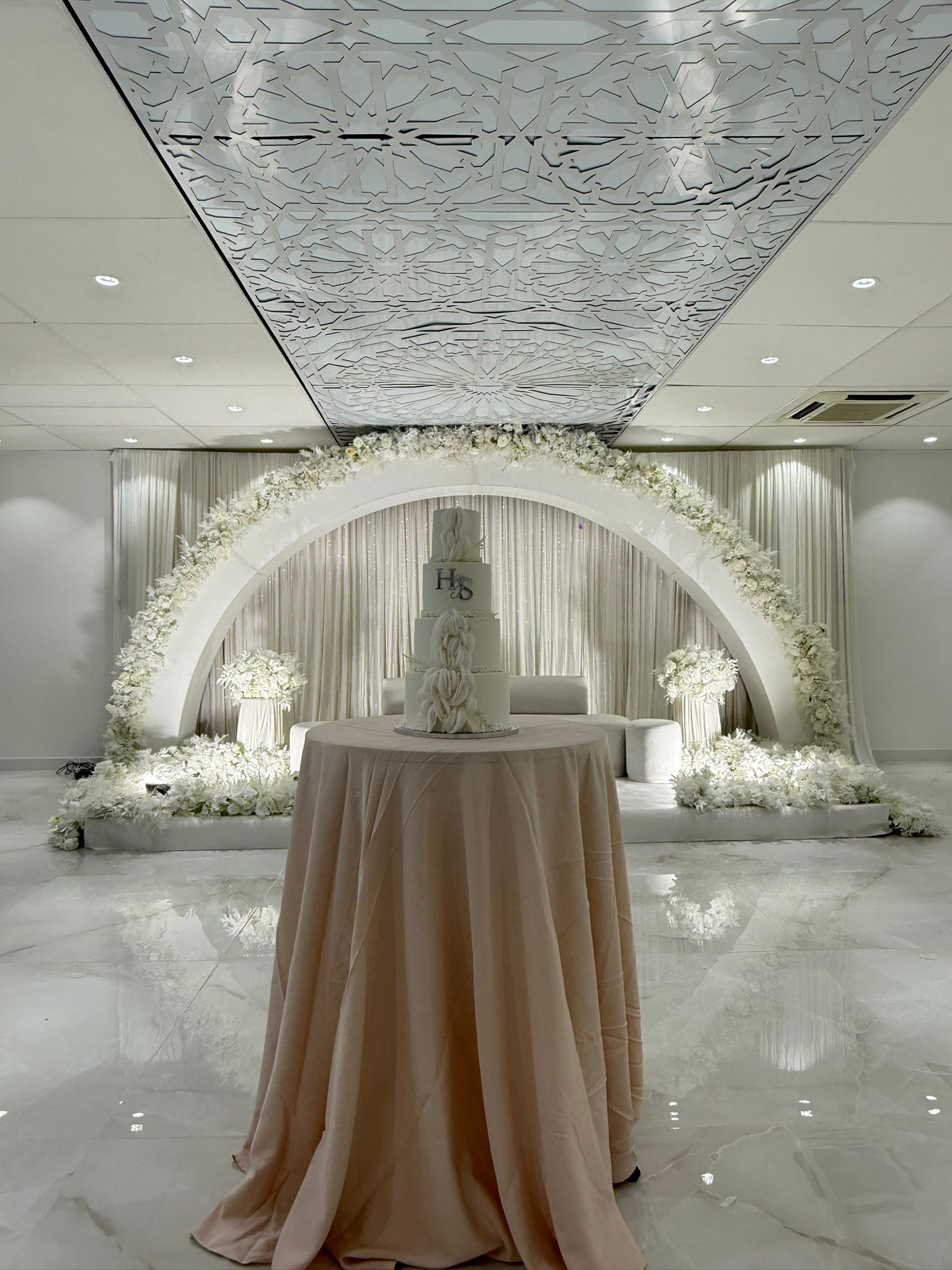 Ceremoniële setting van L'Ambiance